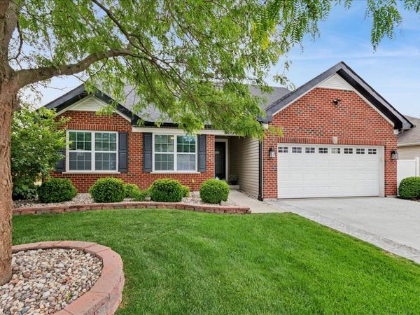 8004 Aaron Lane, Joliet, IL 60431