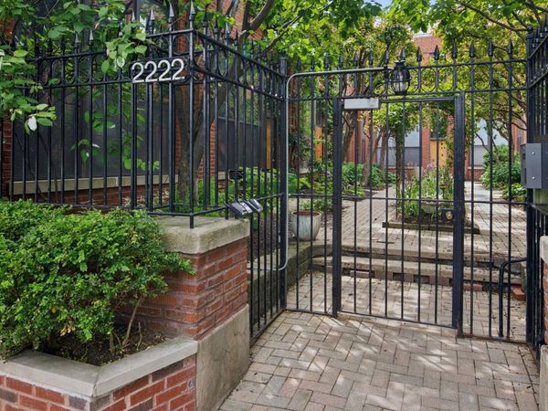 2222 N Racine Avenue, Unit 16, Chicago, IL 60614