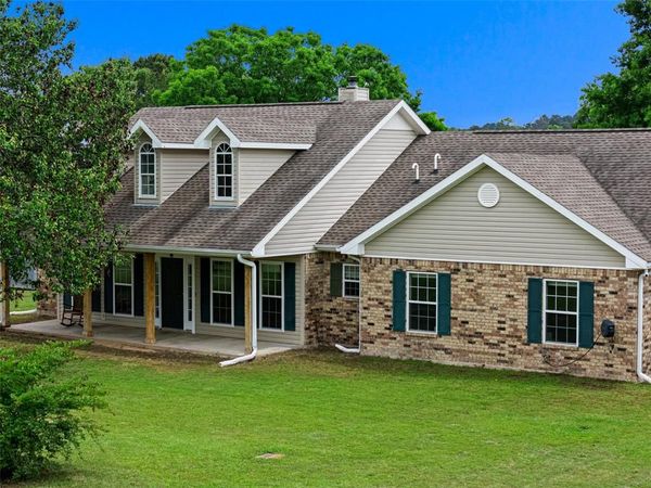 152 Black Hawk Lane , Gilmer, TX 75645