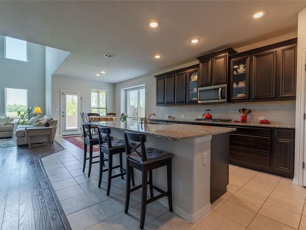 9608 Creekmere Drive, Denton, TX 76226