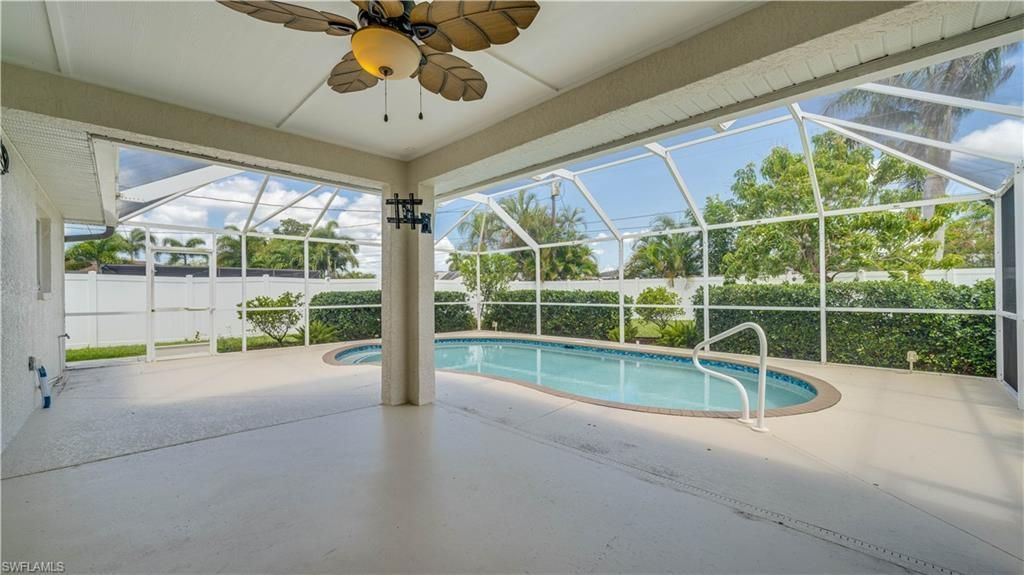 921 SE 35th St , Cape Coral, FL 33904 Photo