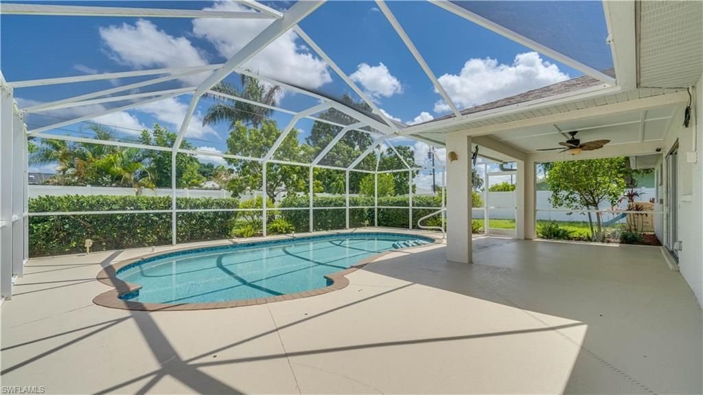 921 SE 35th St , Cape Coral, FL 33904 Photo