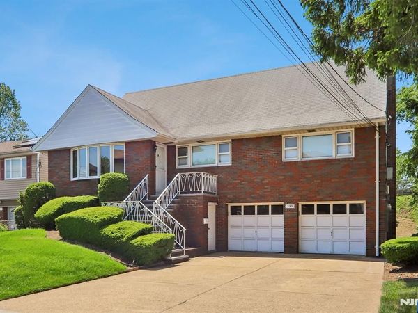 355 Chestnut Avenue, South Hackensack, NJ 07606