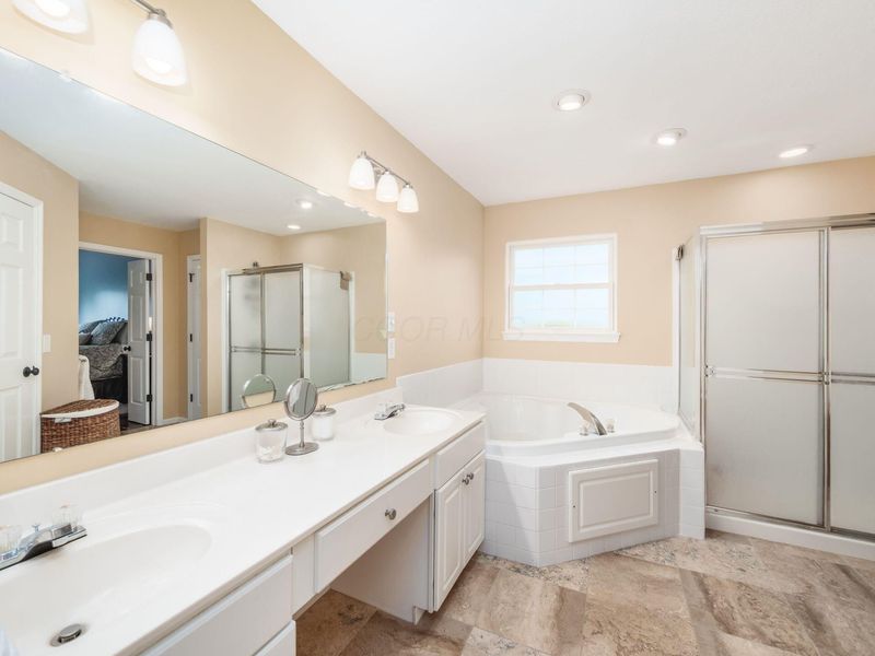 7748 Kate Brown Drive, Dublin, OH 43017 Photo 14
