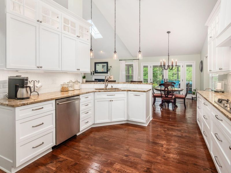 7748 Kate Brown Drive, Dublin, OH 43017 Photo 4