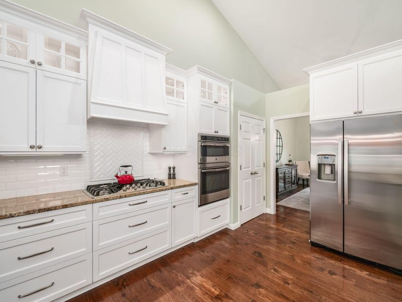 7748 Kate Brown Drive, Dublin, OH 43017 Photo 5
