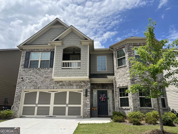 1177 Kingston Hill Drive, Loganville, GA 30052