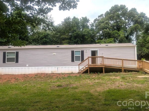 5184 Smawley Avenue , Morganton, NC 28655