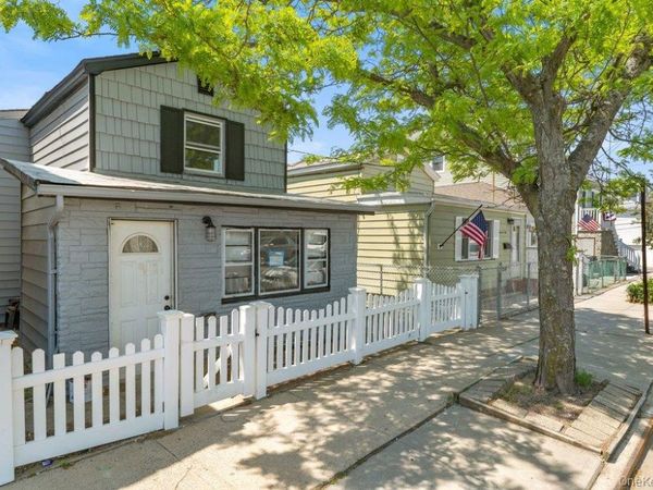 1107 Cross Bay Boulevard , Broad Channel, NY 11693