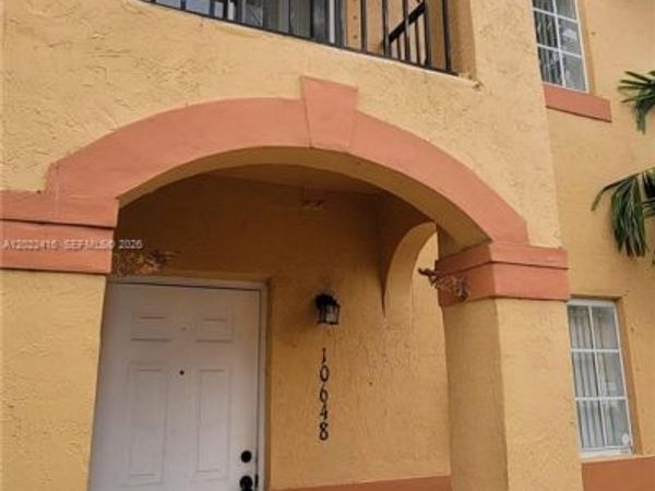 10648 NW 87th Ct , Unit 10648, Hialeah Gardens, FL 33018