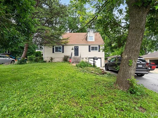 3968 Wright Avenue , St Ann, MO 63074