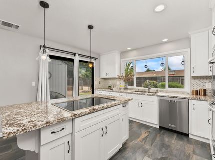 8913 Melodic Ct, Elk Grove, CA 95624 Photo