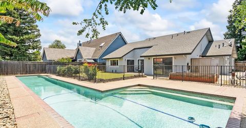 8913 Melodic Ct, Elk Grove, CA 95624 Photo