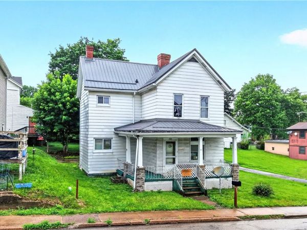 745 Wood Street, California, PA 15419
