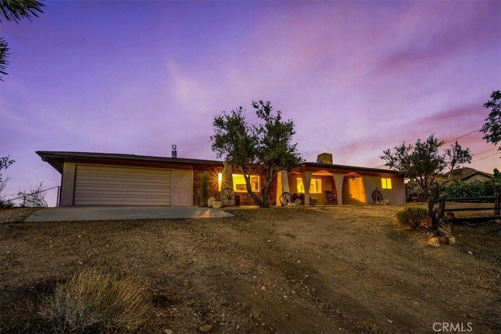 8001 Hammett Road, Yucca Valley, CA 92284 Main Photo