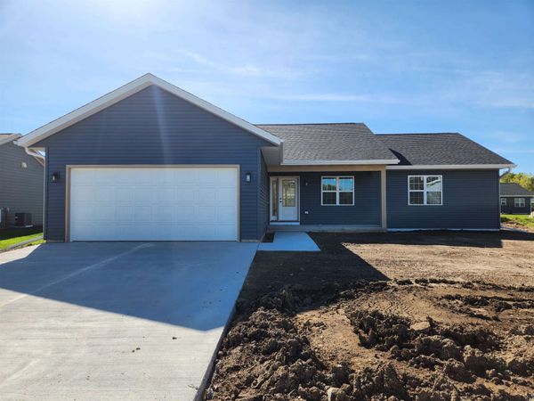 125 Pine Tree Lane, Darien, WI 53114