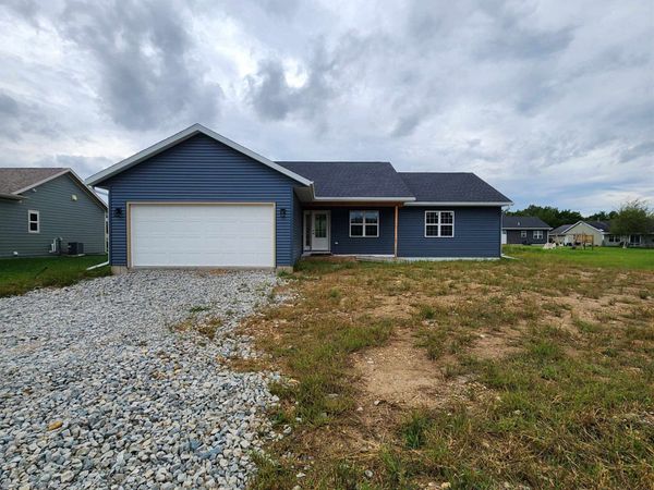 125 Pine Tree Lane, Darien, WI 53114