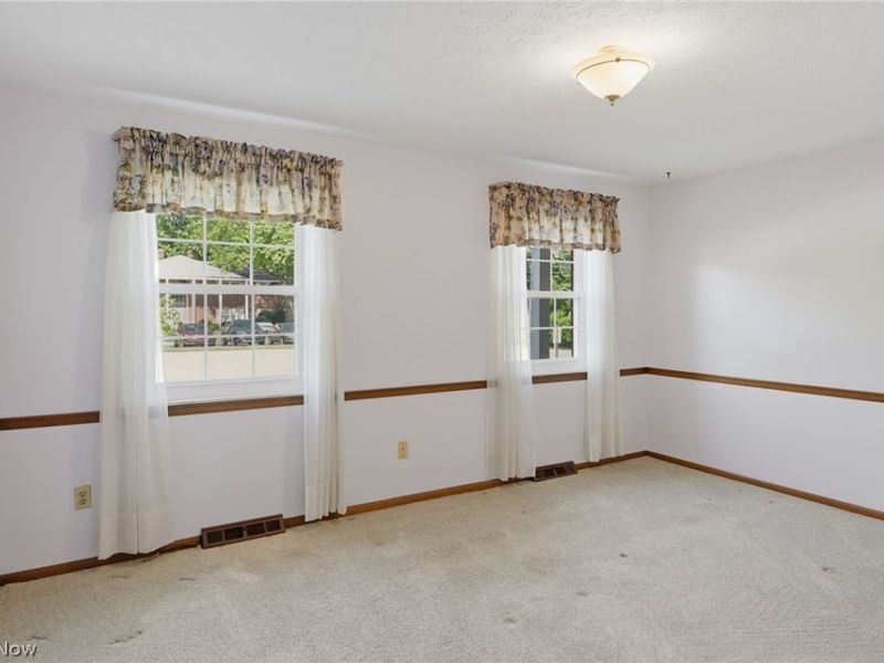 2705 Pease Drive , Rocky River, OH 44116 Photo 5