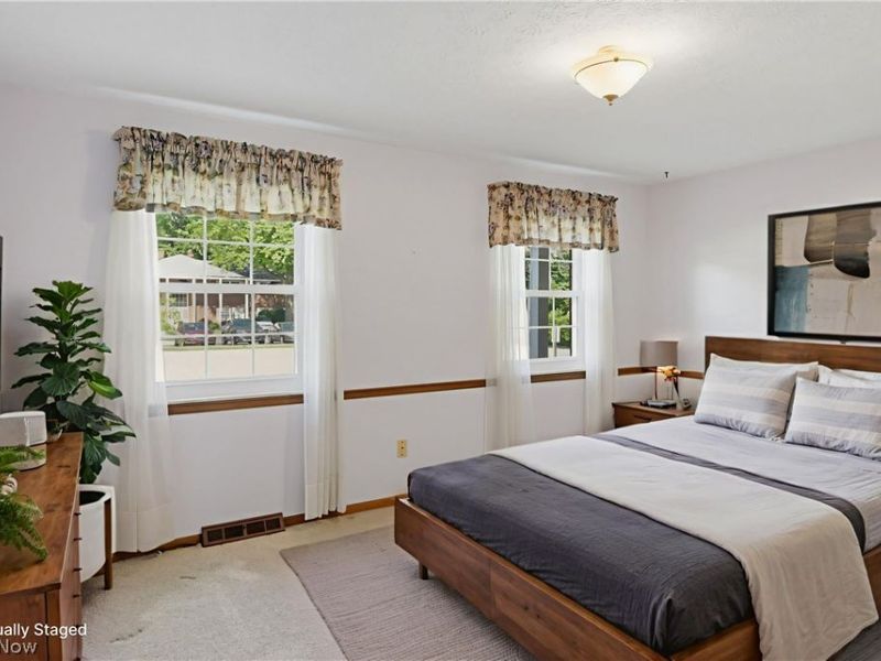 2705 Pease Drive, Rocky River, OH 44116 Photo 7