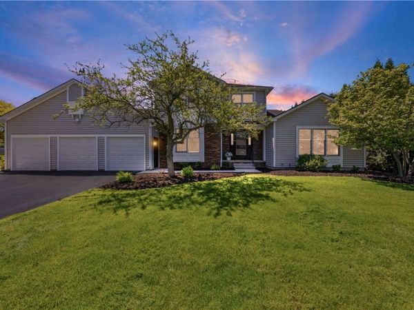 151 Guygrace Lane , Webster, NY 14580
