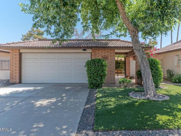 12221 S PAIUTE Street, Phoenix, AZ 85044