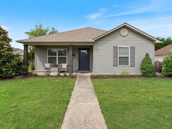 5066 W Colfax Loop , Fayetteville, AR 72704