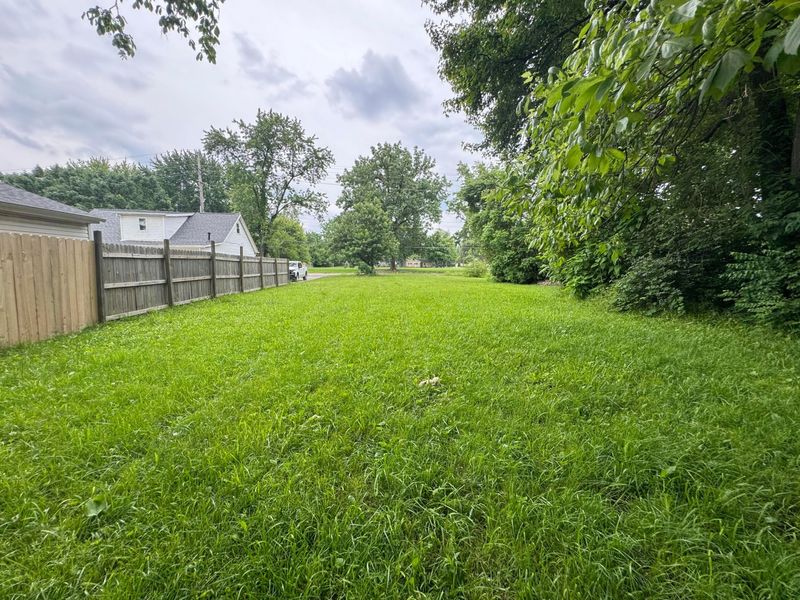 1278 Community Park Drive, Columbus, OH 43229 Photo 2