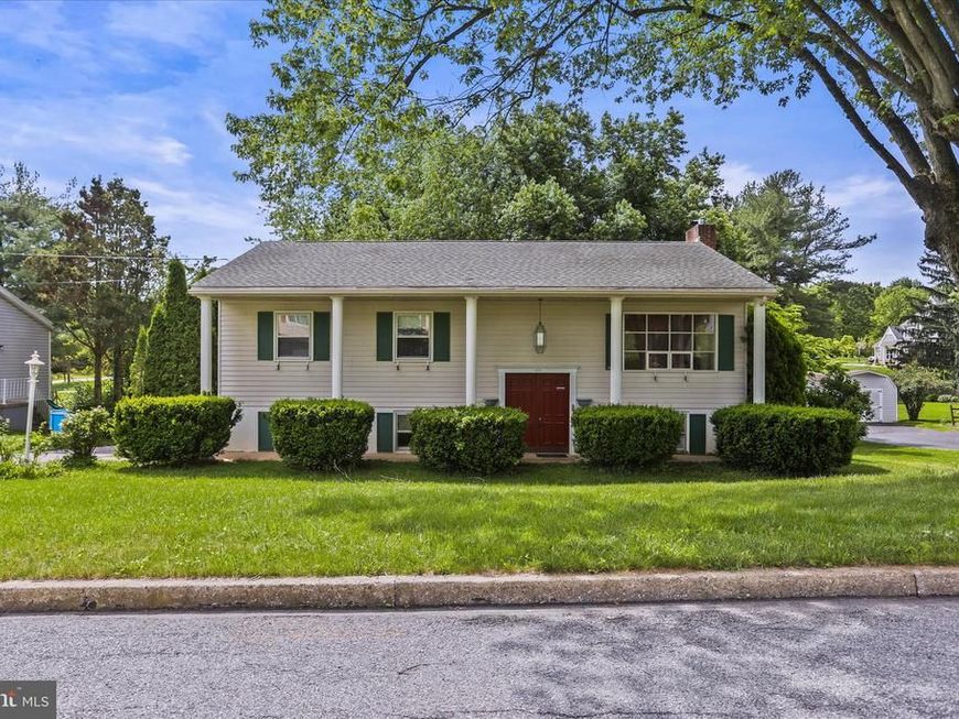 120 Homewood Drive , York, PA 17403 Main Photo