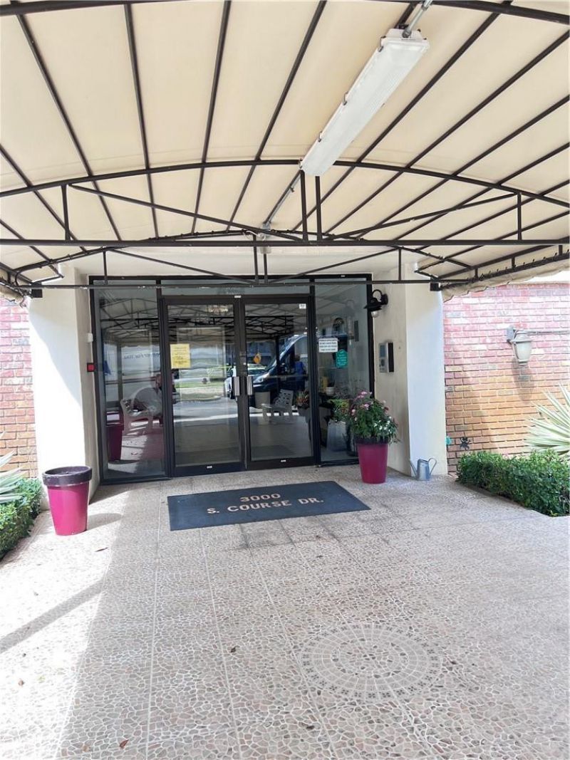 3000 S Course Drive, Unit 209, Pompano Beach, FL 33069 Photo