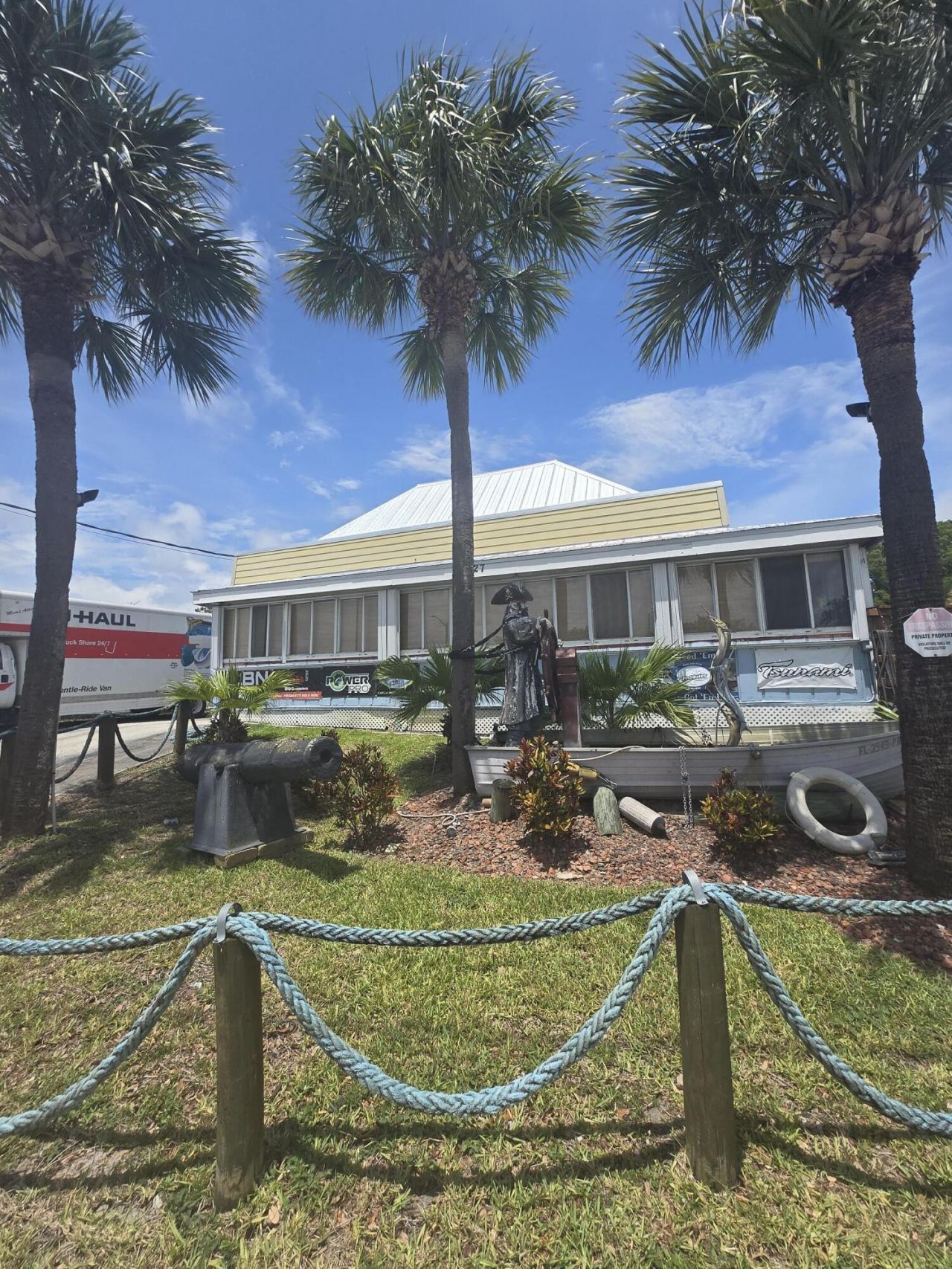 927 N Us Highway 1, Fort Pierce, FL 34982 Photo
