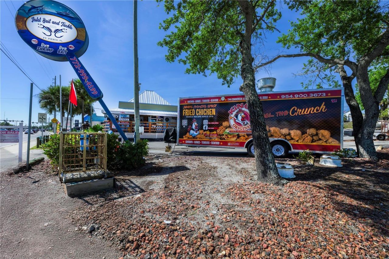 927 N Us Highway 1, Fort Pierce, FL 34982 Photo