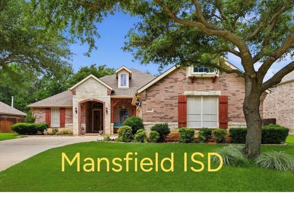 8106 Summerleaf Drive, Arlington, TX 76001