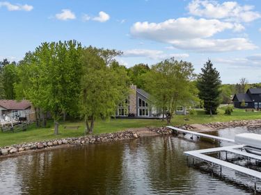 1000 Malone Park Road, Isle, MN 56342