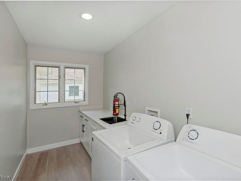 5690 Hartshire Drive , Willoughby, OH 44094 Photo 27
