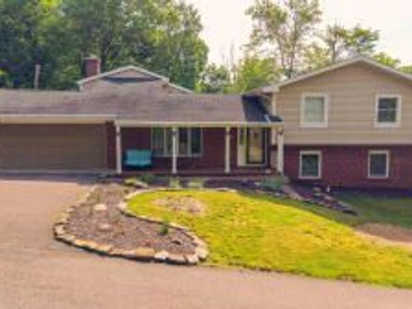 615 COUNTRY CLUB Drive, Bloomsburg, PA 17815