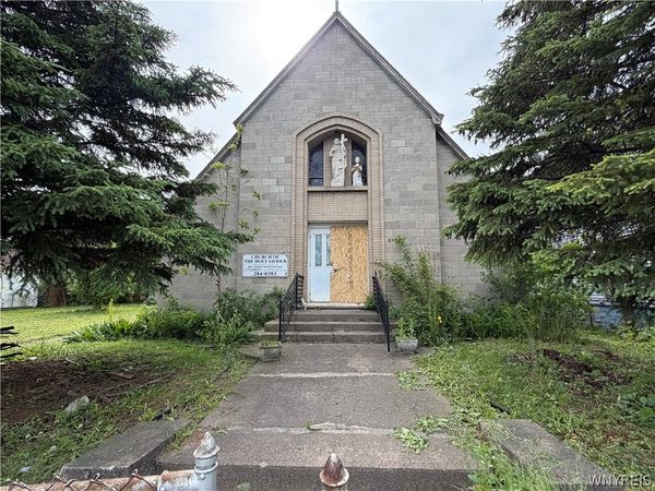 834 19th Street , Niagara Falls, NY 14301