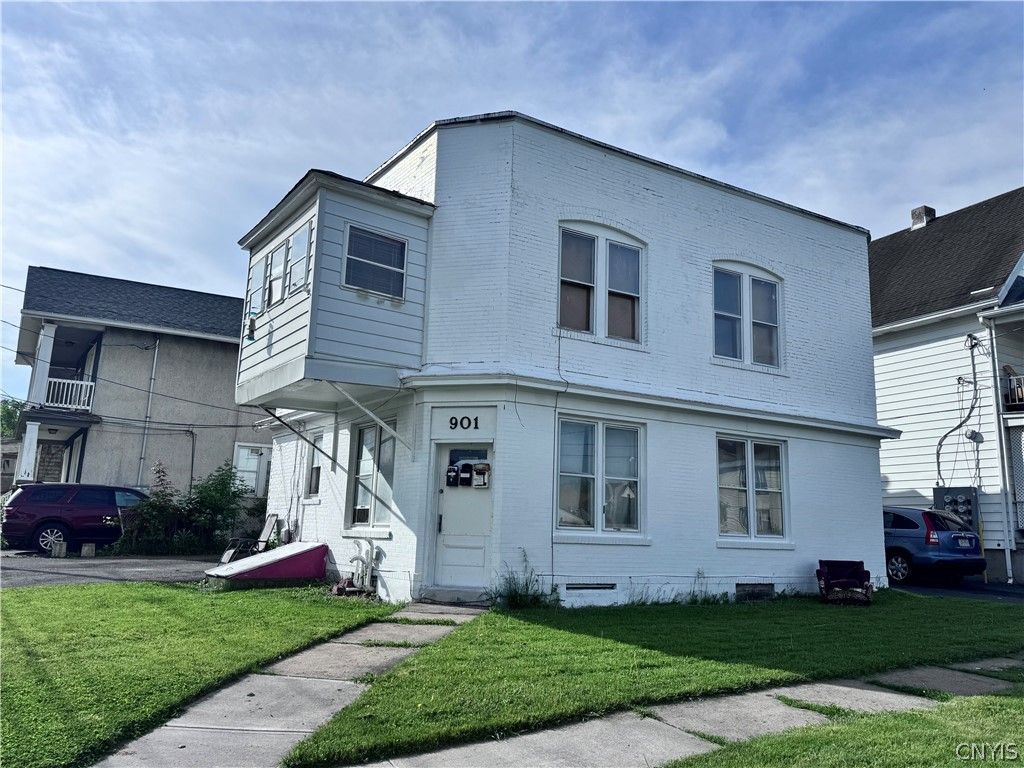 901 Bacon Street, Utica, NY 13501 Main Photo