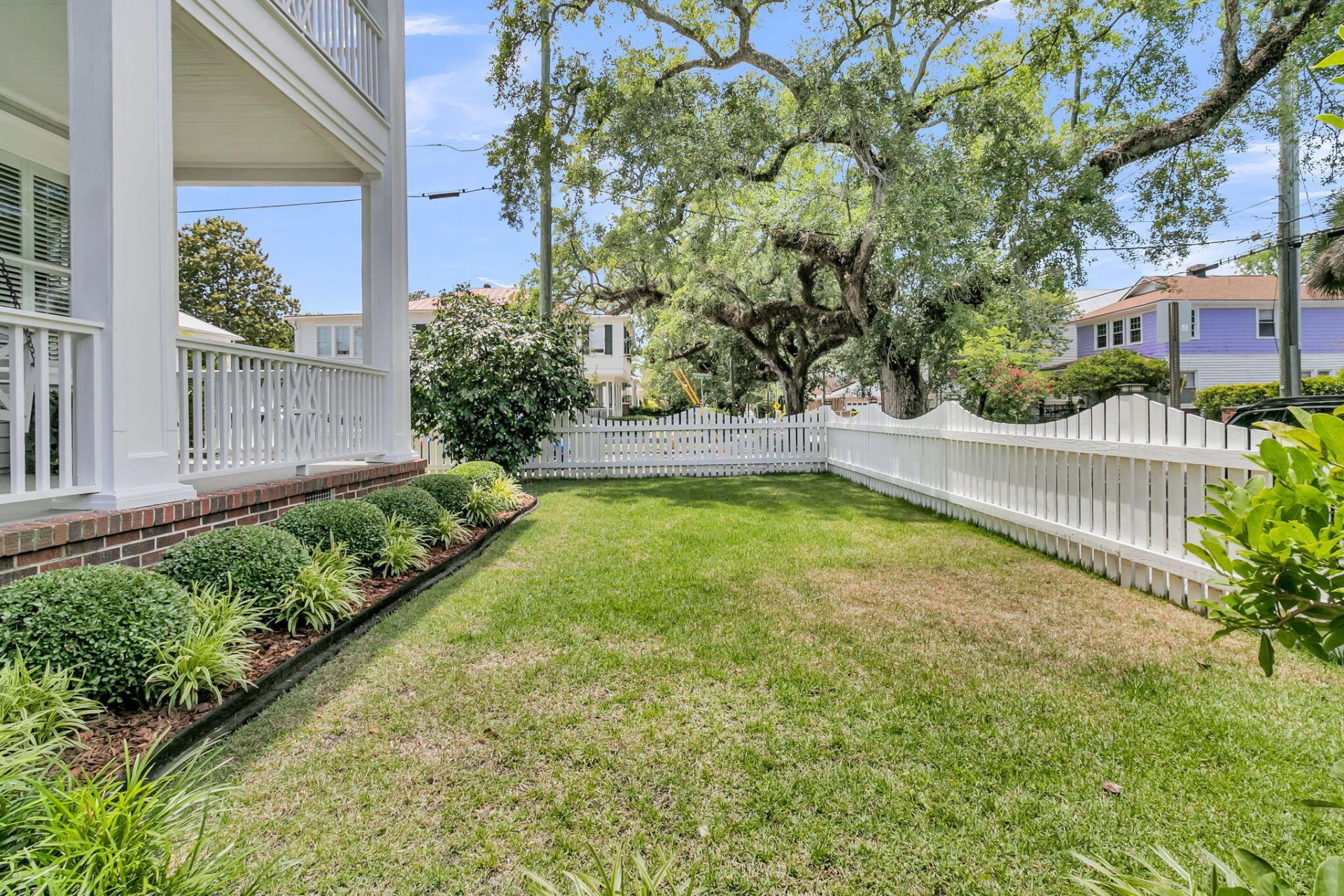 429 Huger Street Photo 4