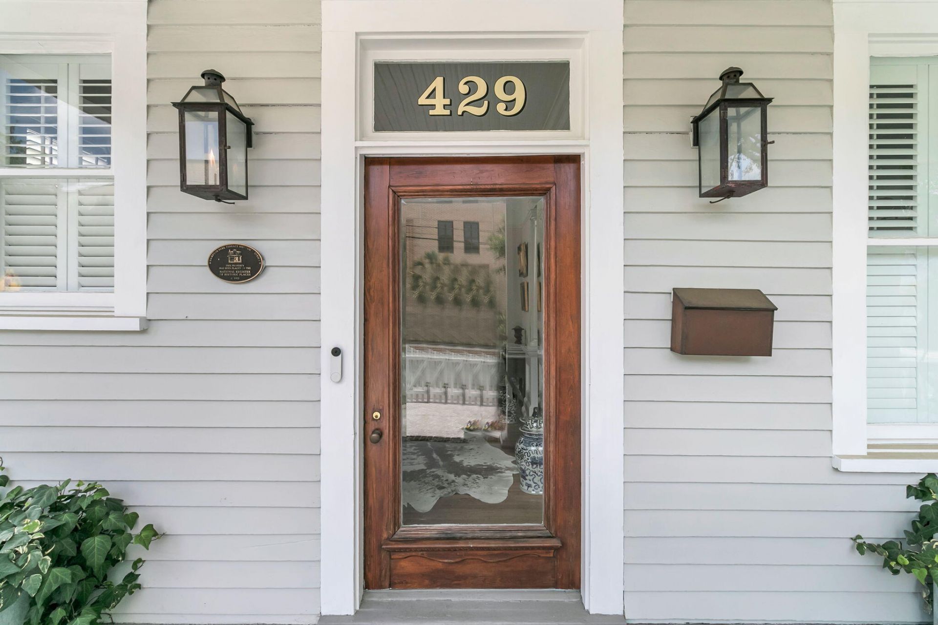 429 Huger Street Photo 6