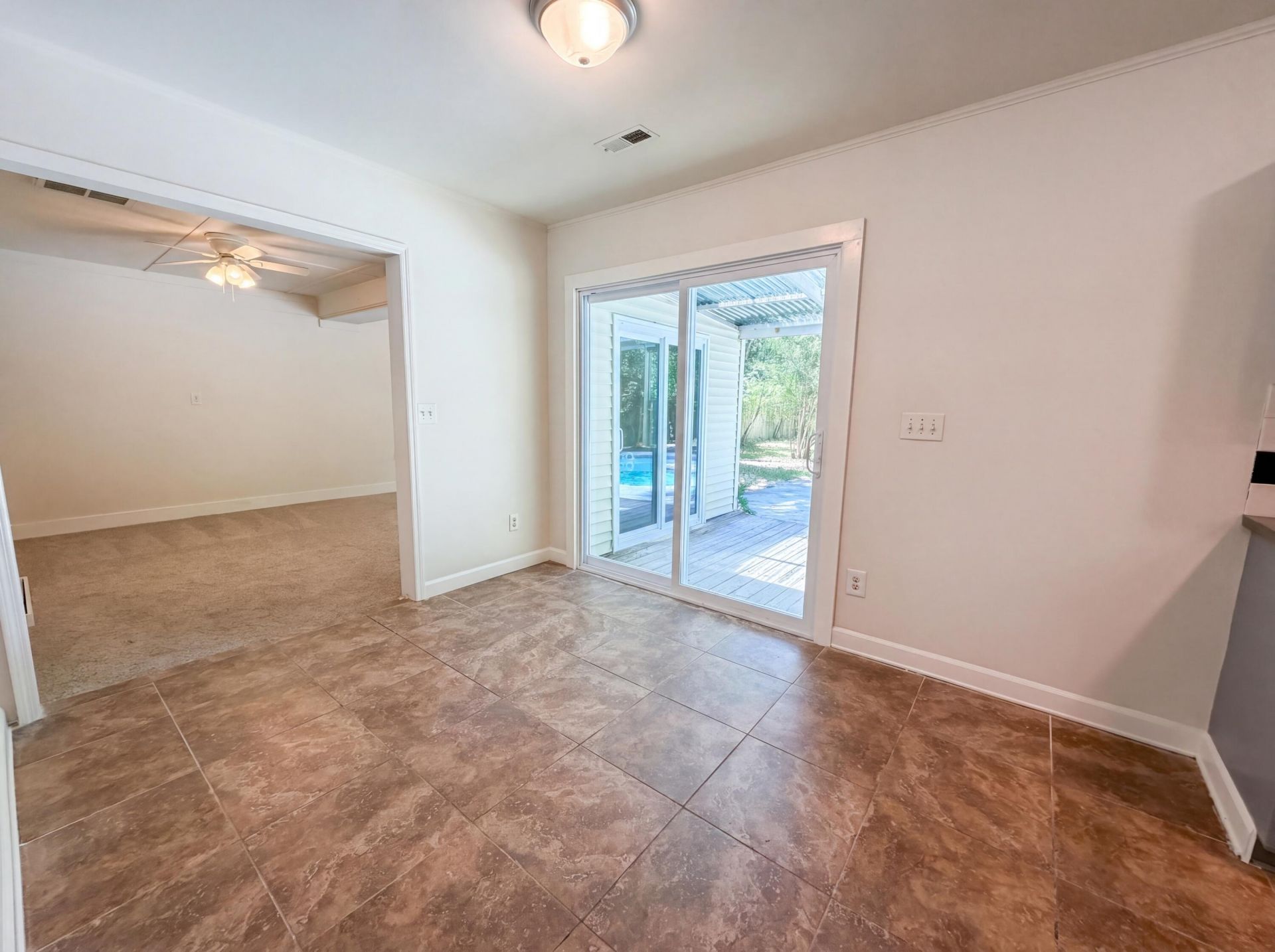 300 Indigo Road Photo 6