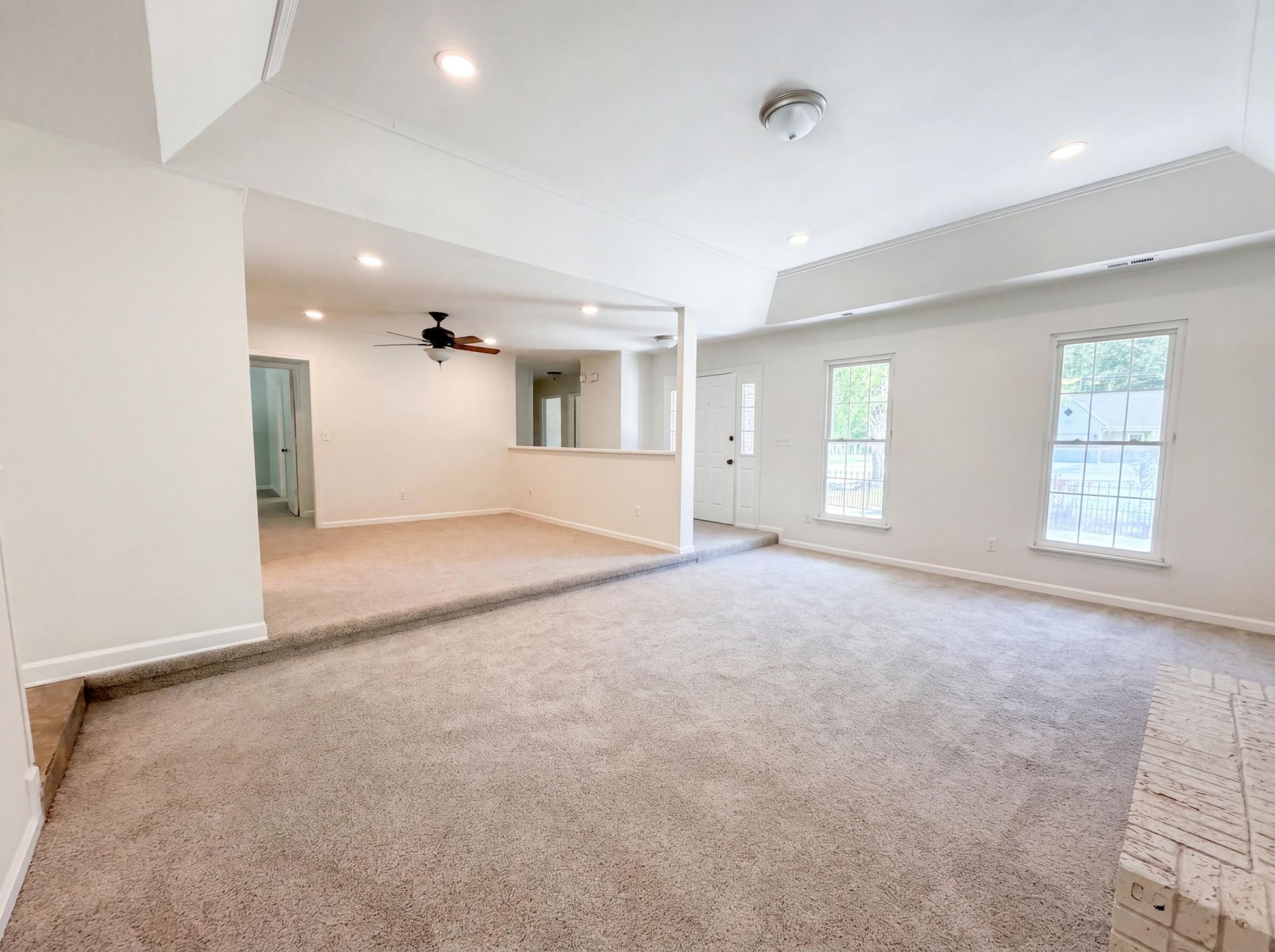 300 Indigo Road Photo 9