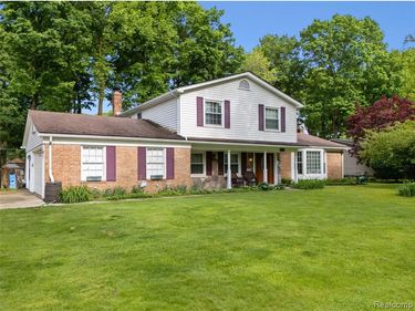 23228 Gilbar Street, Novi, MI 48375