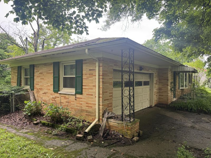254 Oakridge Drive, Springfield, OH 45504 Photo 5