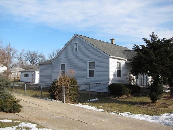 5834 W 89th Place , Oak Lawn, IL 60453