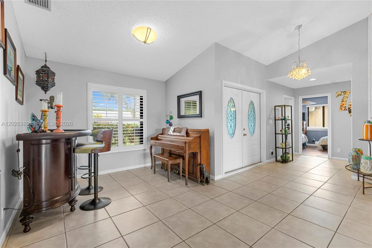 150 SW 127th Ave, Plantation, FL 33325 Photo
