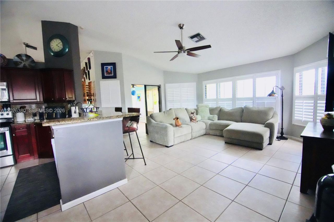 150 SW 127th Ave, Plantation, FL 33325 Photo
