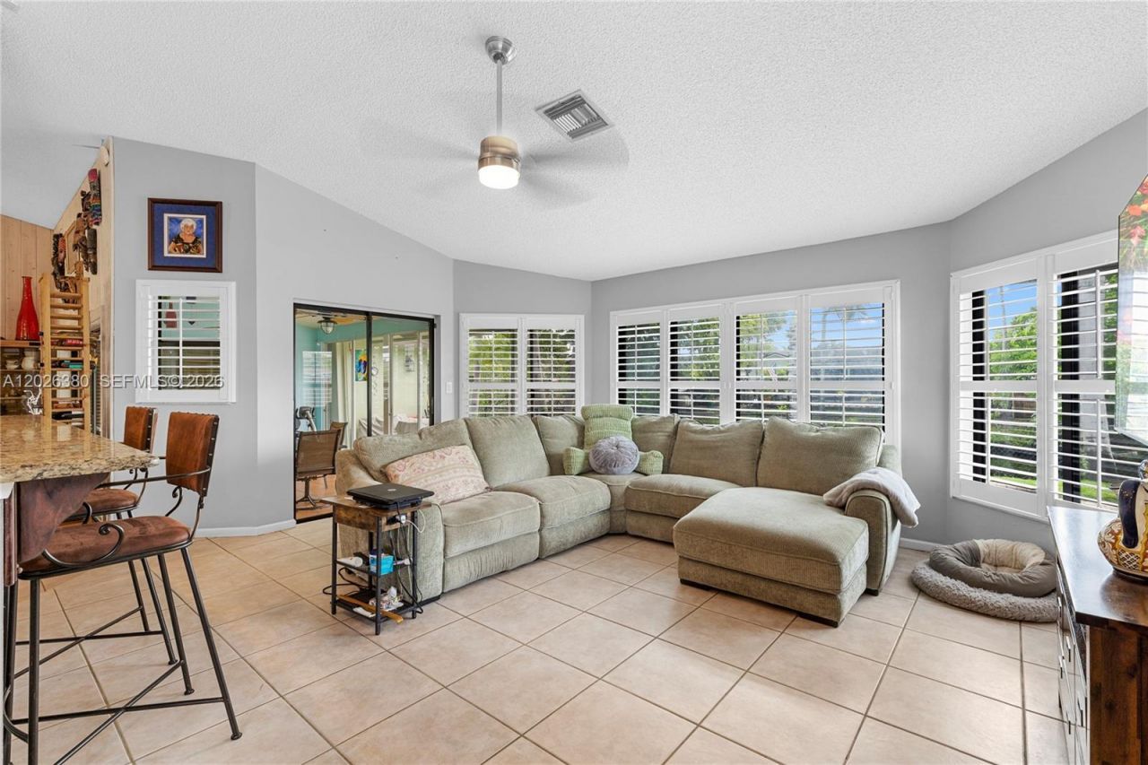 150 SW 127th Ave, Plantation, FL 33325 Photo