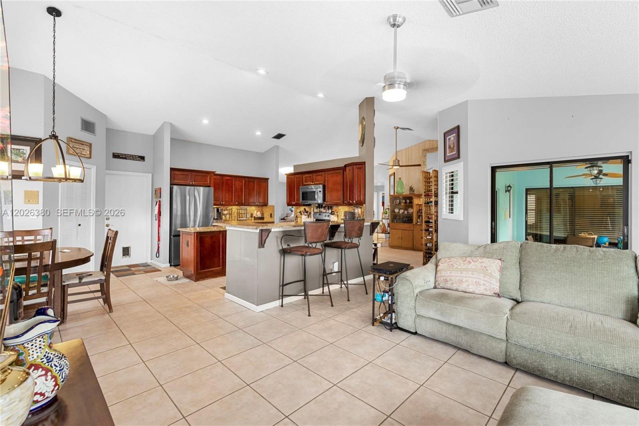 150 SW 127th Ave, Plantation, FL 33325 Photo