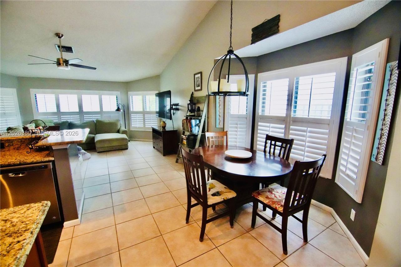 150 SW 127th Ave, Plantation, FL 33325 Photo