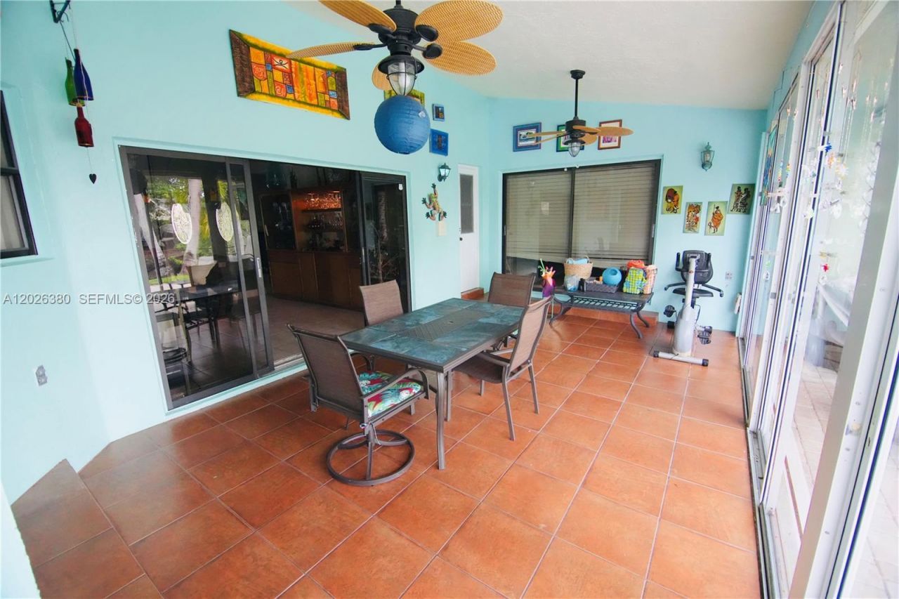 150 SW 127th Ave, Plantation, FL 33325 Photo